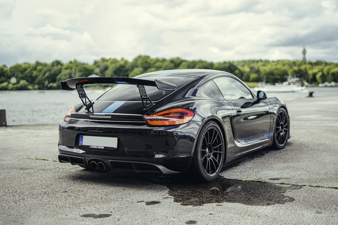 2014 Porsche 981 Cayman S - Image 7 of 31