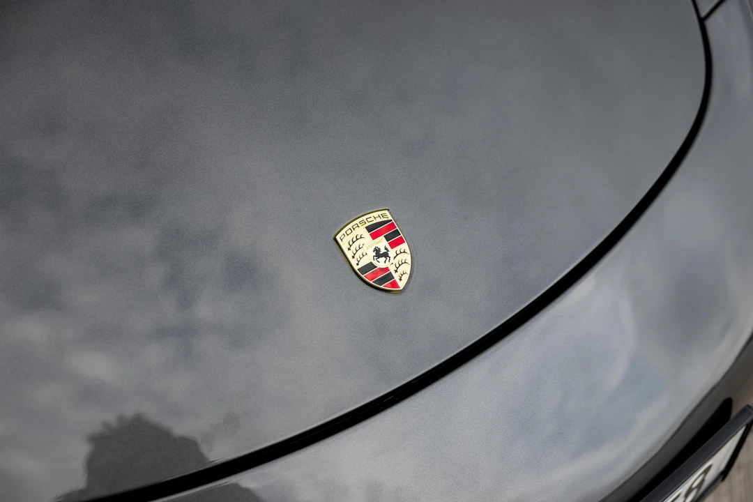 2014 Porsche 981 Cayman - Image 12 of 31