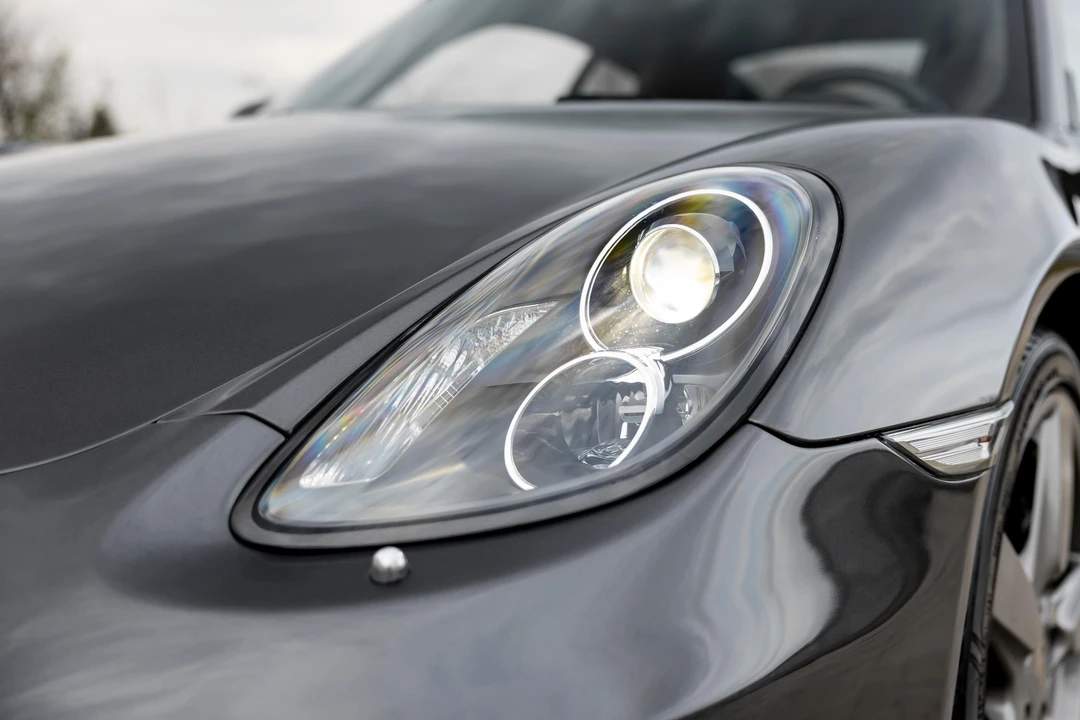 2014 Porsche 981 Cayman - Image 26 of 31