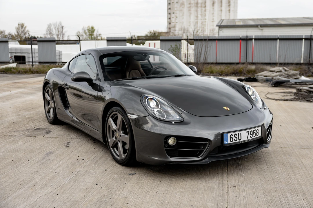 2014 Porsche 981 Cayman - Image 9 of 31