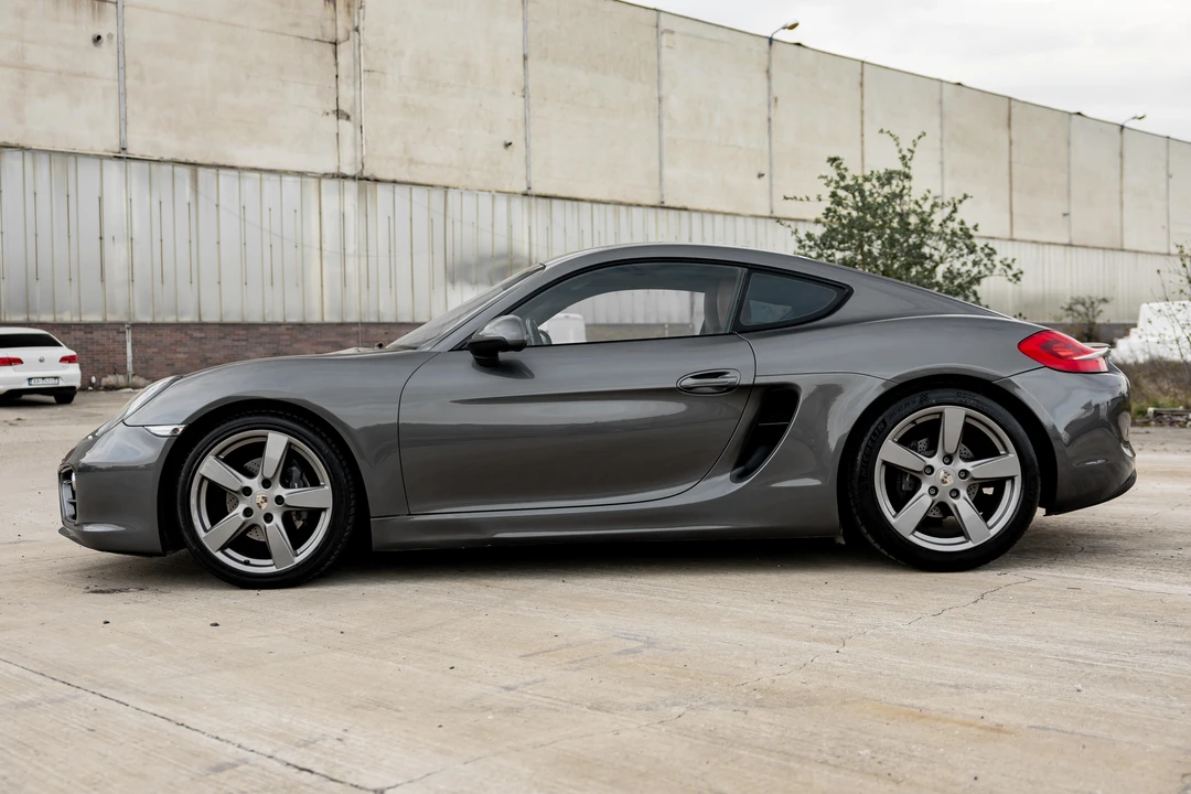 2014 Porsche 981 Cayman - Image 4 of 31