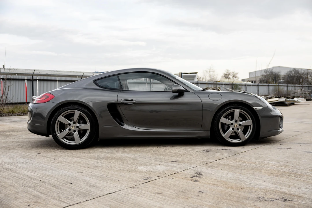 2014 Porsche 981 Cayman - Image 8 of 31