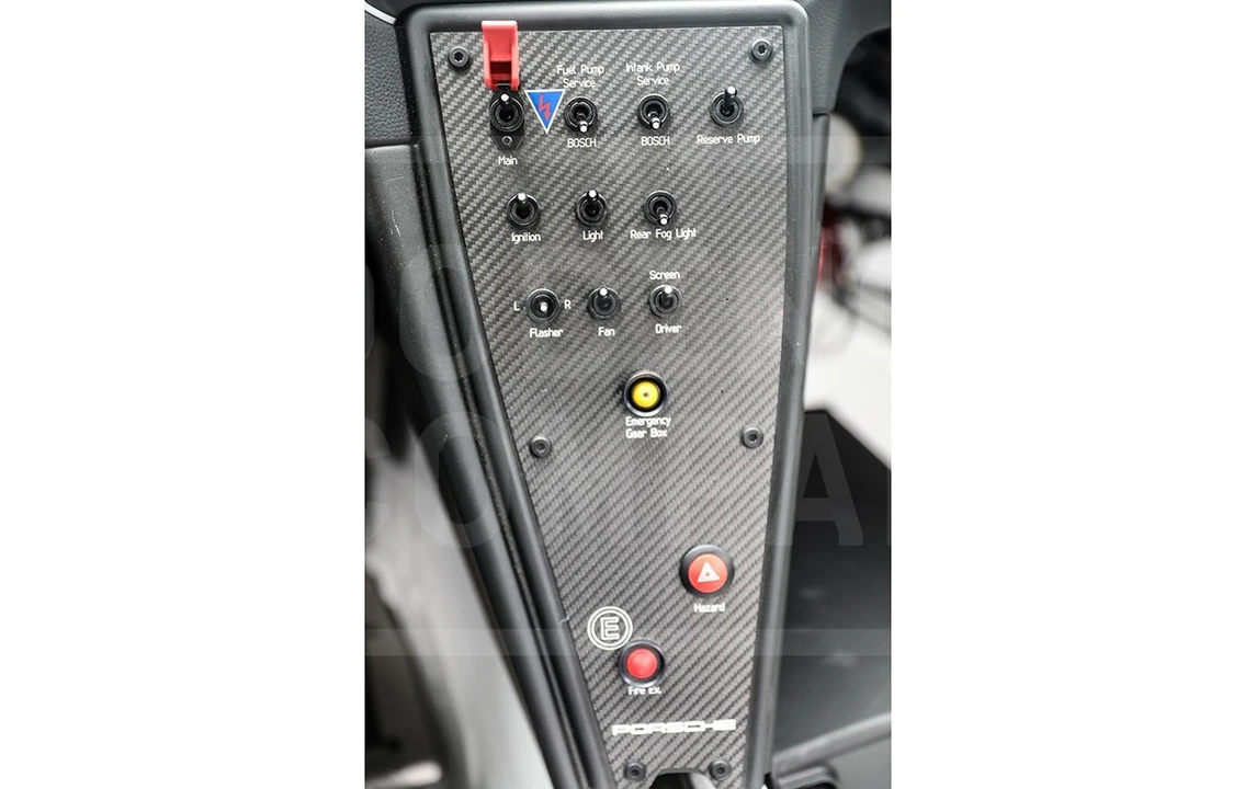 2014 Porsche 911 - Image 12 of 21