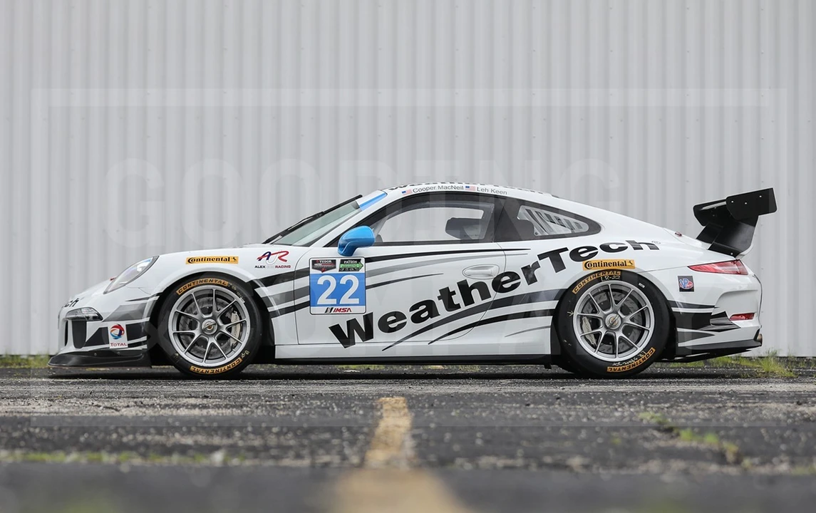 2014 Porsche 911 - Image 8 of 21