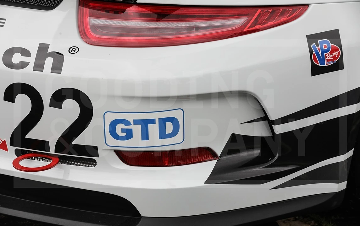 2014 Porsche 911 - Image 16 of 21