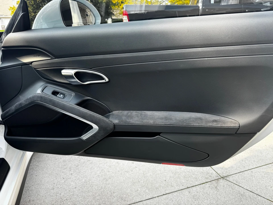 2014 Porsche 991 GT3 - Image 23 of 26