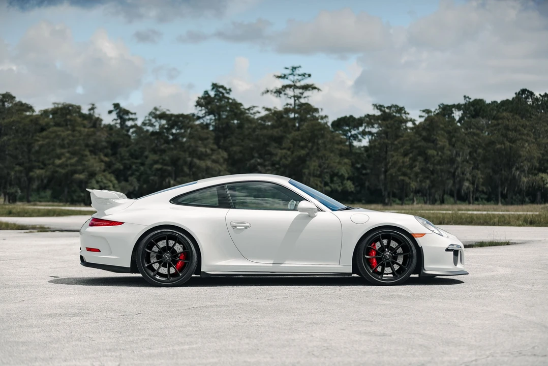 2014 Porsche 991 GT3 - Image 2 of 20