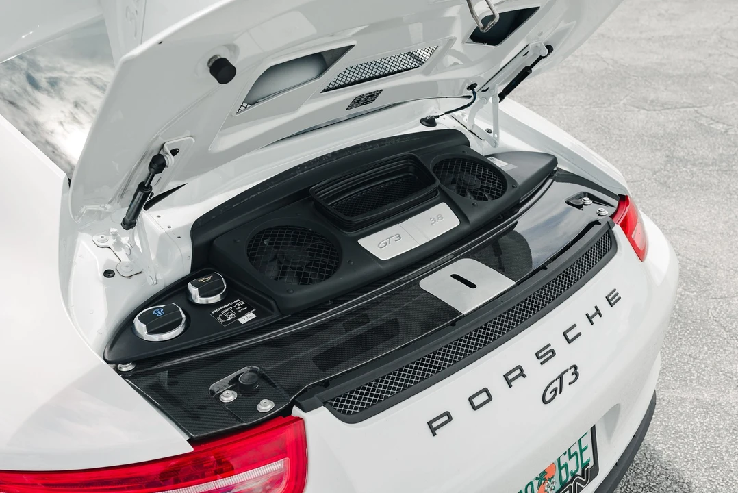 2014 Porsche 991 GT3 - Image 10 of 20