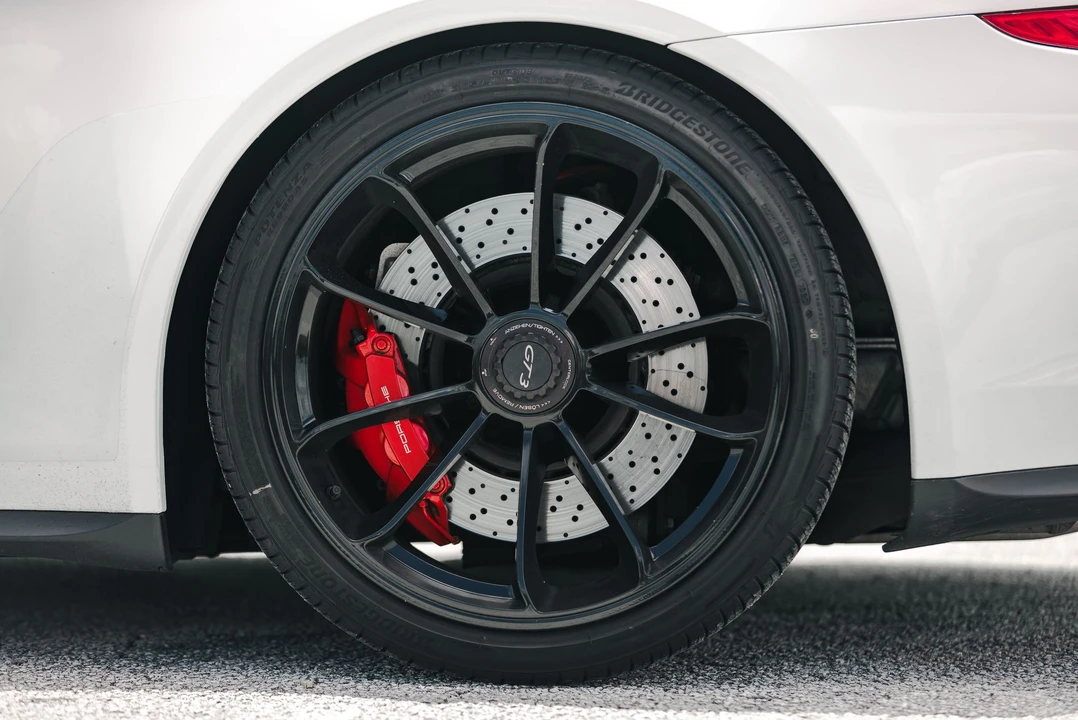 2014 Porsche 991 GT3 - Image 17 of 20