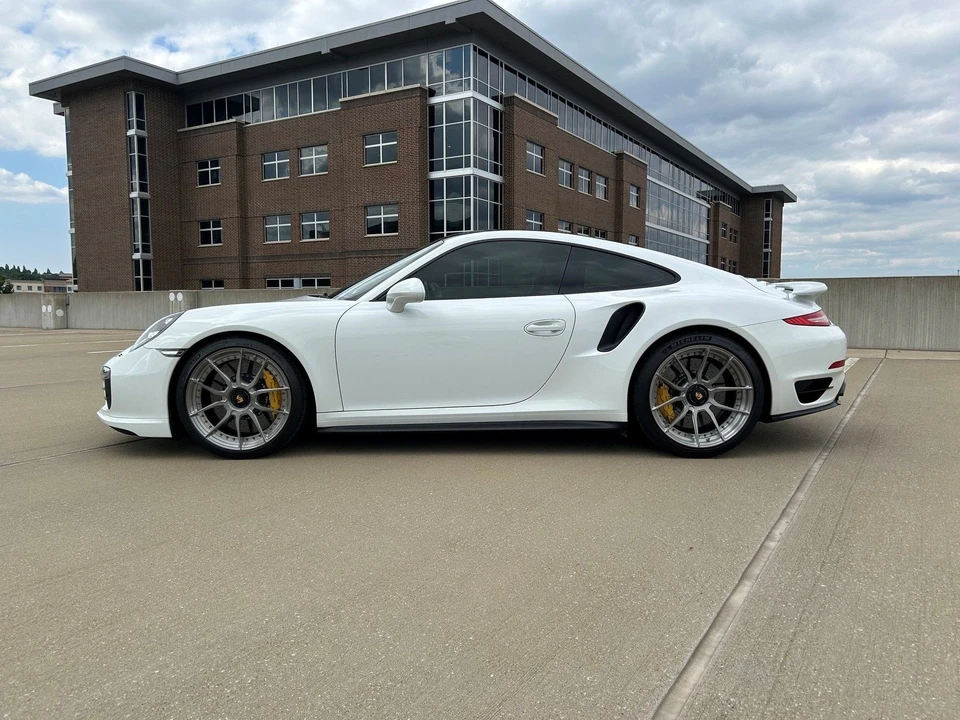 2014 Porsche 991 Turbo S - Image 6 of 13