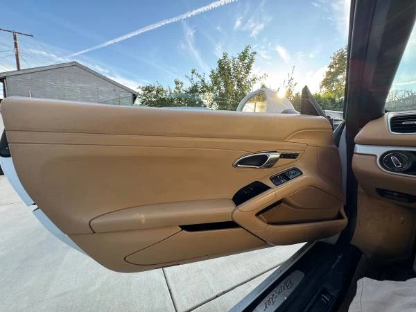 2014 Porsche 981 Boxster - Image 18 of 18