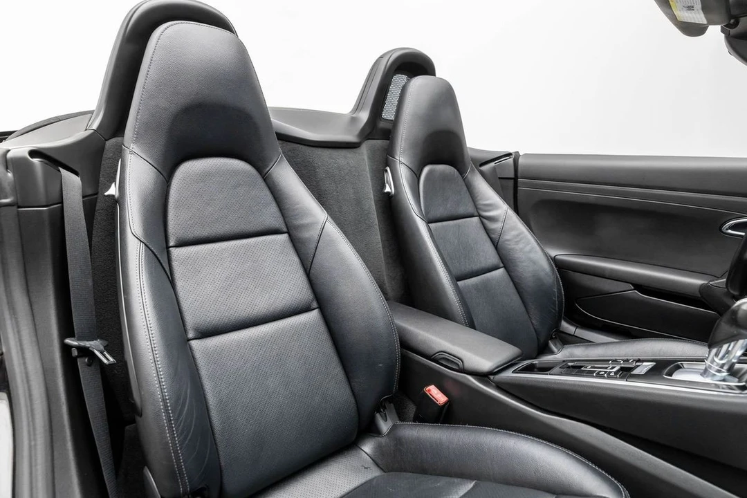 2014 Porsche - Image 16 of 31