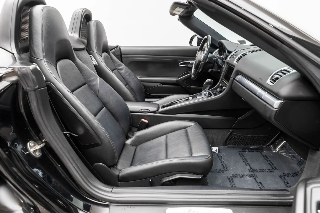 2014 Porsche 981 Boxster - Image 15 of 21