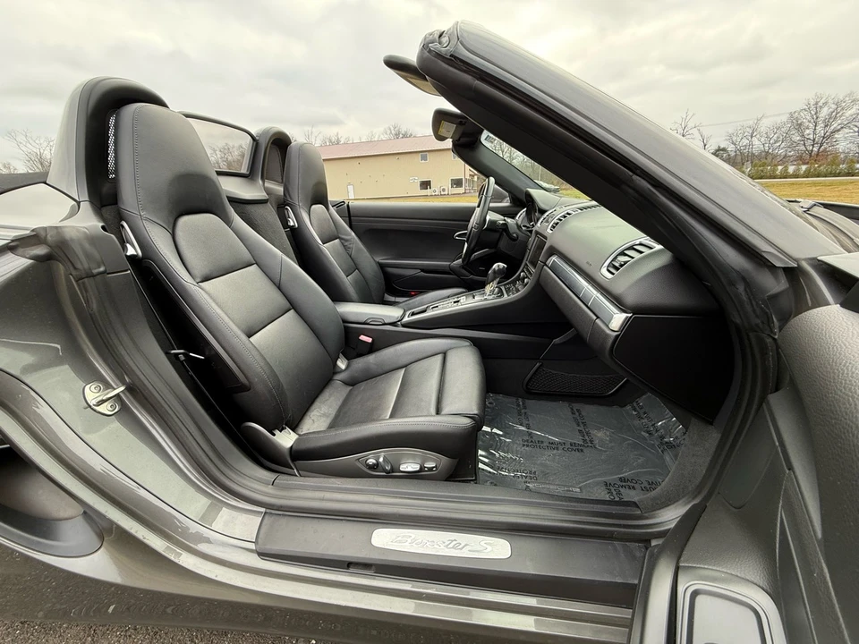 2014 Porsche 981 Boxster S - Image 16 of 21