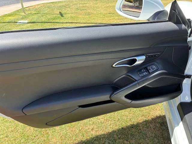 2014 Porsche 981 Boxster - Image 10 of 21