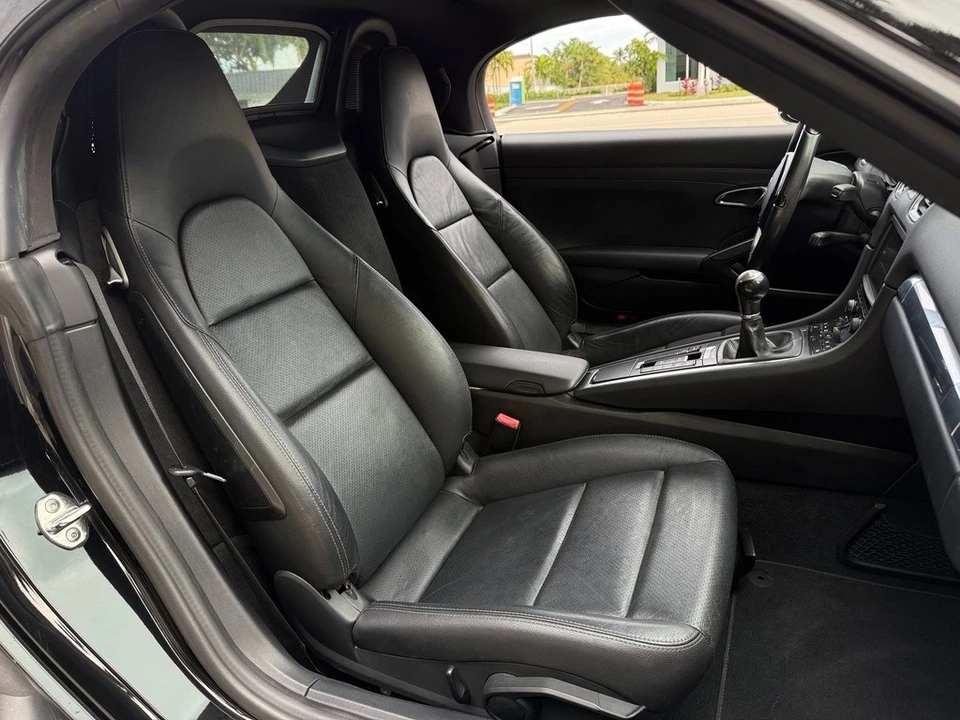2014 Porsche 981 Boxster - Image 20 of 21