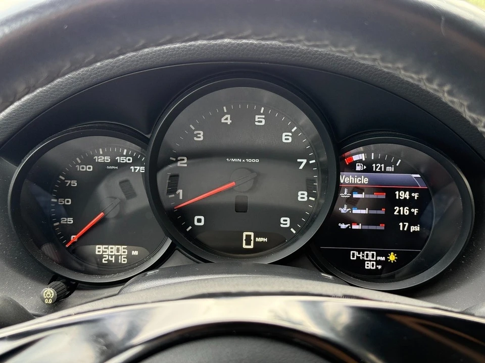2014 Porsche 981 Boxster - Image 14 of 21