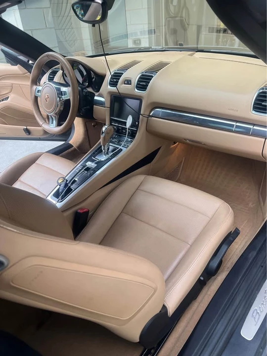 2014 Porsche 981 Boxster - Image 8 of 9