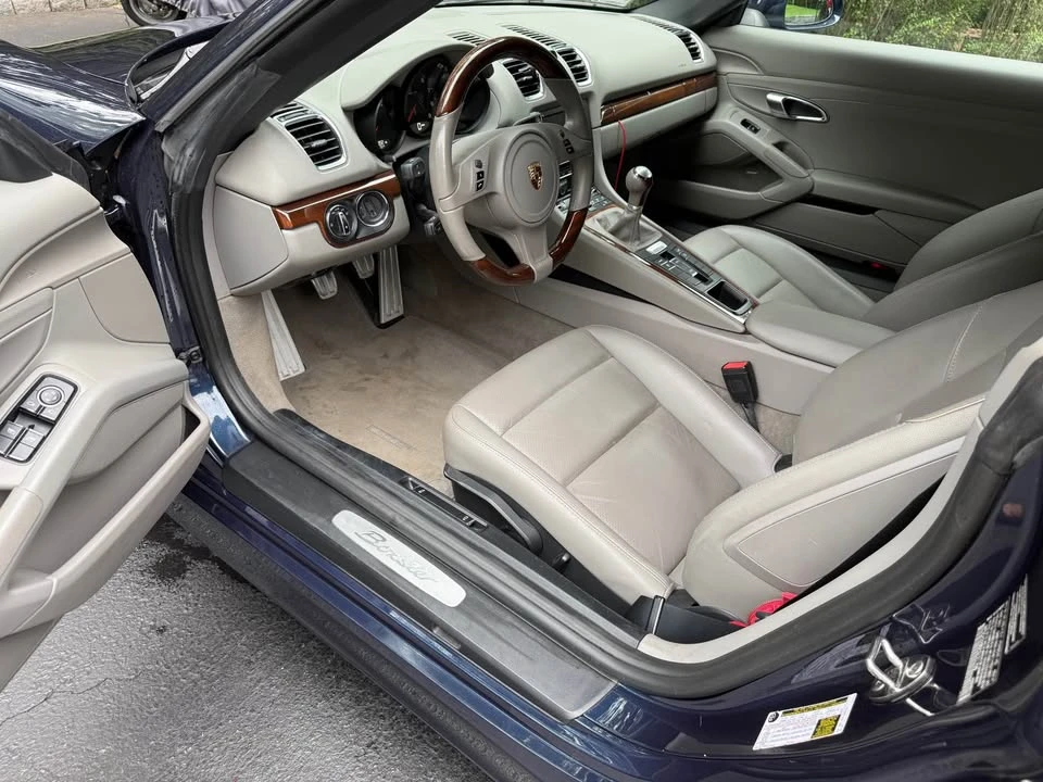 2014 Porsche 981 Boxster - Image 18 of 20
