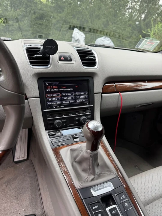 2014 Porsche 981 Boxster - Image 2 of 20