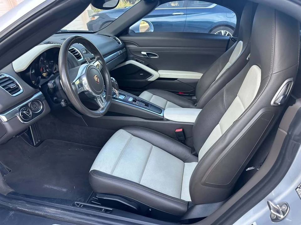 2014 Porsche 981 Boxster - Image 10 of 13