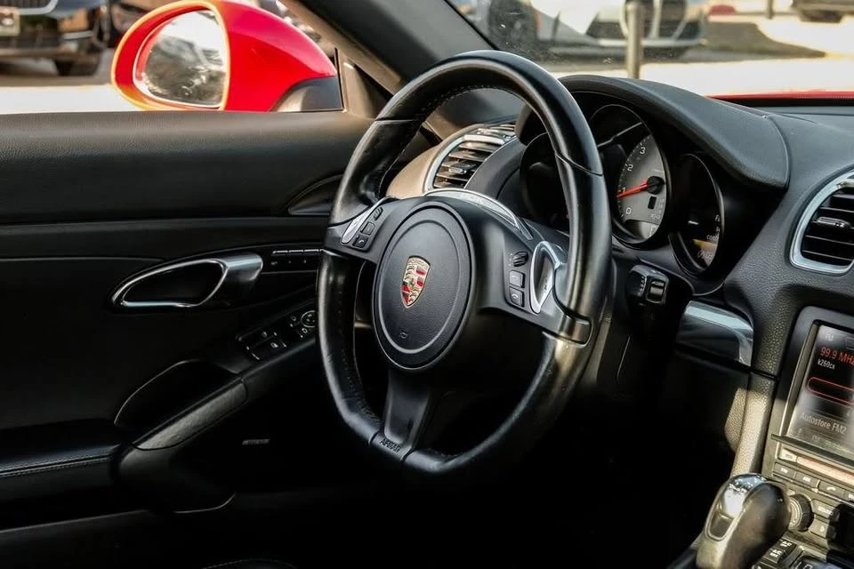2014 Porsche 981 Boxster - Image 9 of 20