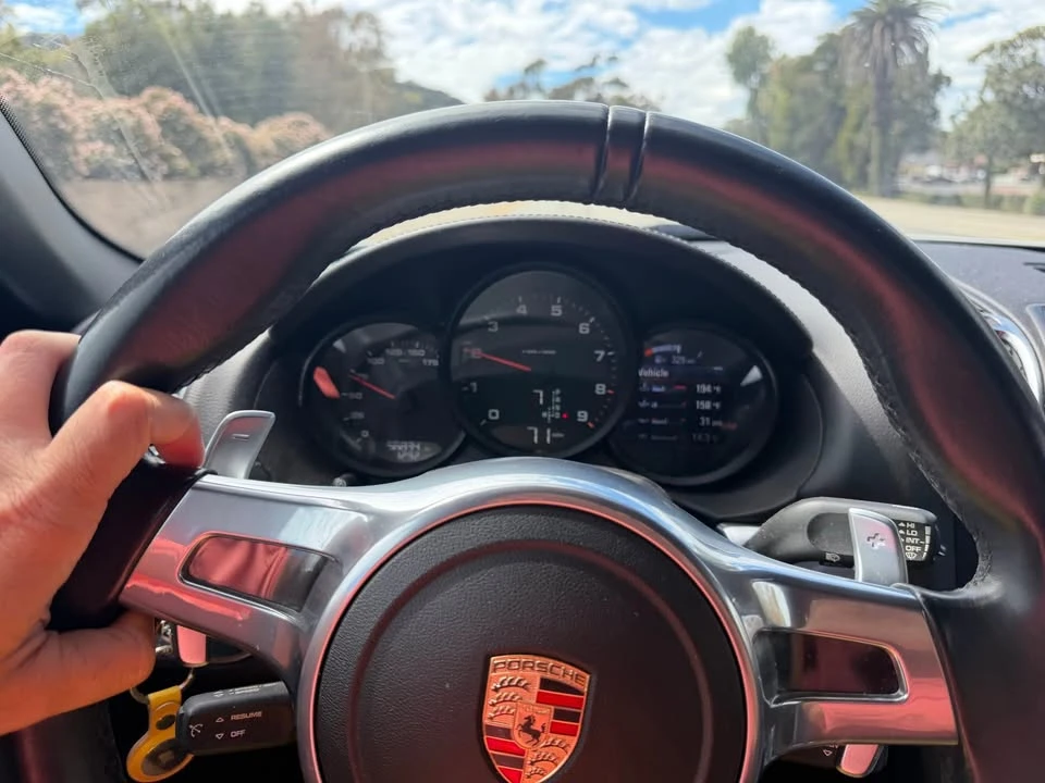 2014 Porsche 981 Boxster - Image 9 of 15