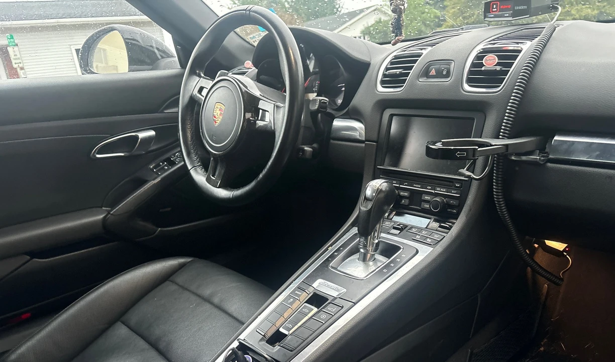 2014 Porsche 981 Boxster - Image 2 of 3