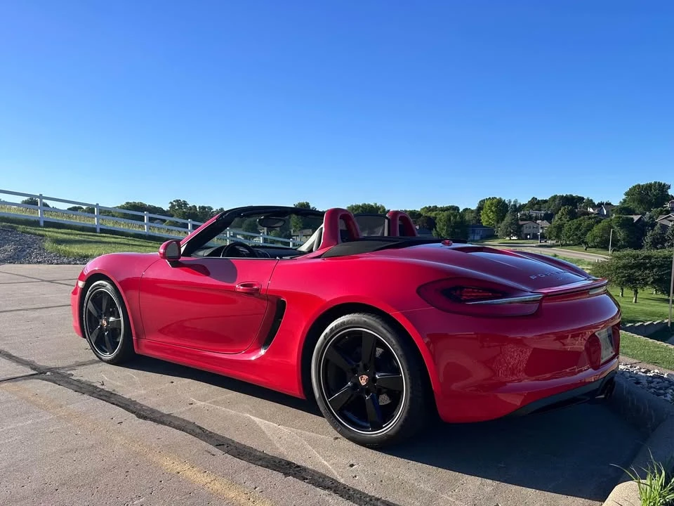 2014 Porsche 981 Boxster - Image 2 of 13