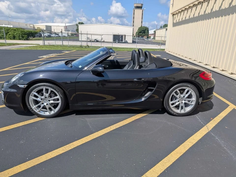 2014 Porsche 981 Boxster - Image 2 of 16