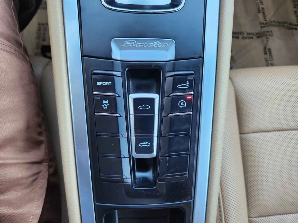 2014 Porsche 981 Boxster - Image 11 of 20