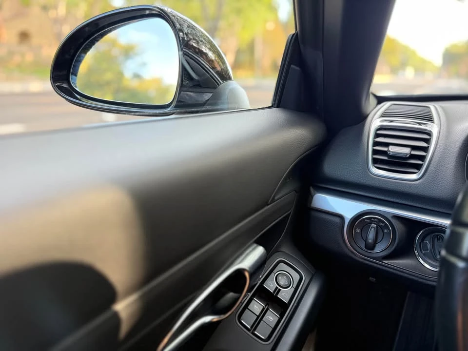 2014 Porsche 981 Boxster - Image 11 of 19