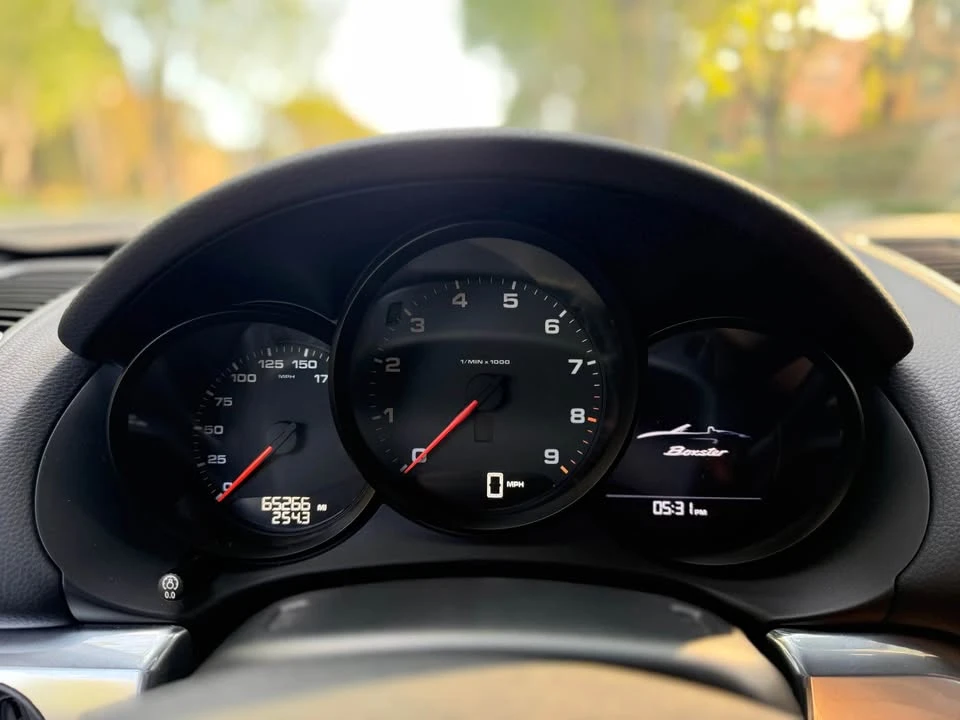 2014 Porsche 981 Boxster - Image 14 of 19