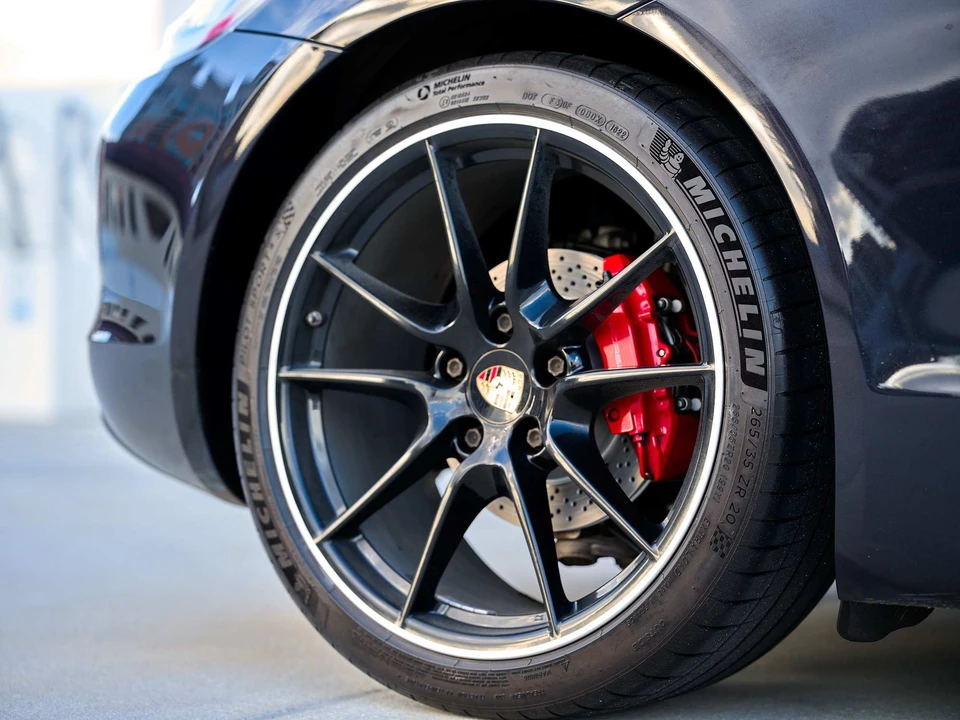 2014 Porsche 981 Boxster S - Image 15 of 31