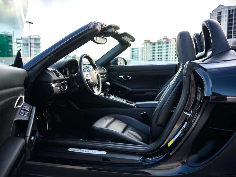 2014 Porsche 981 Boxster S - Image 6 of 31