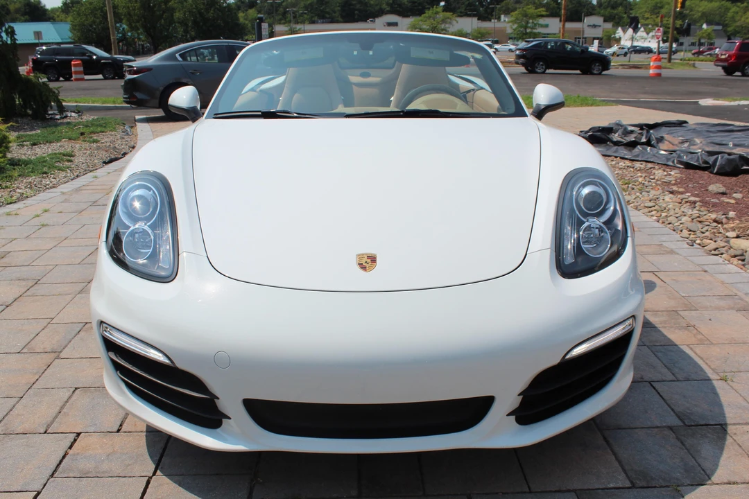 2014 Porsche 981 Boxster - Image 2 of 31