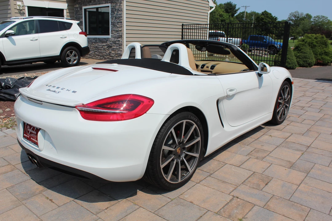 2014 Porsche 981 Boxster - Image 18 of 31