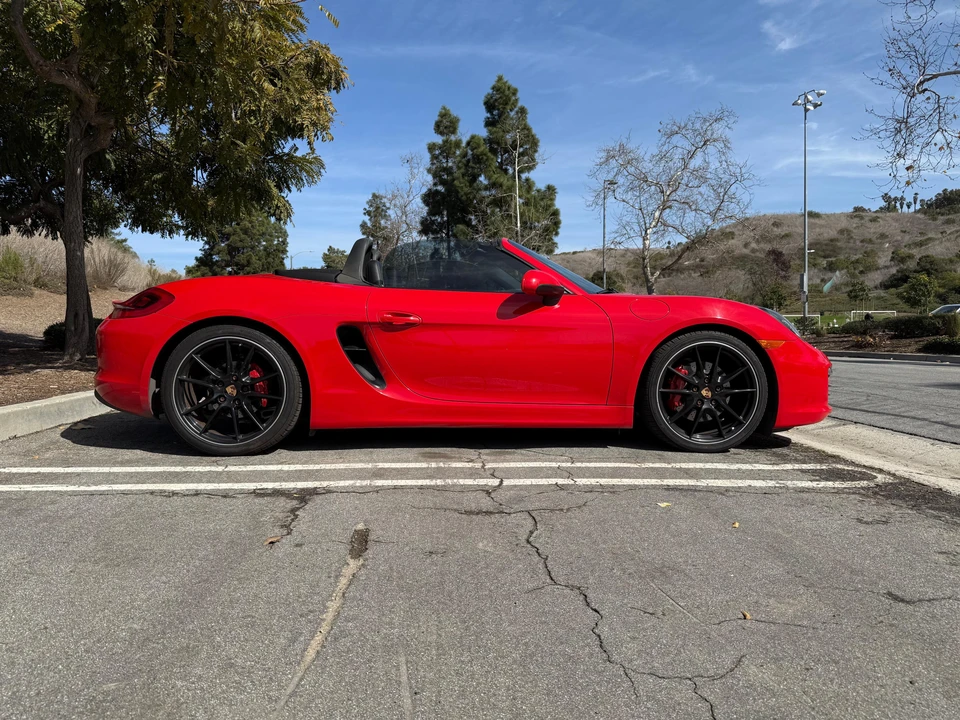 2014 Porsche 981 Boxster S - Image 12 of 31