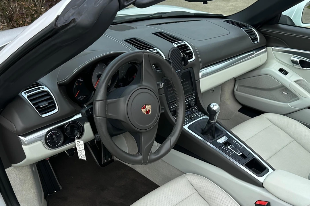 2014 Porsche 981 Boxster S - Image 26 of 31
