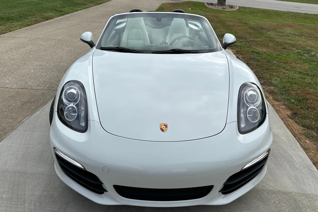 2014 Porsche 981 Boxster S - Image 2 of 31