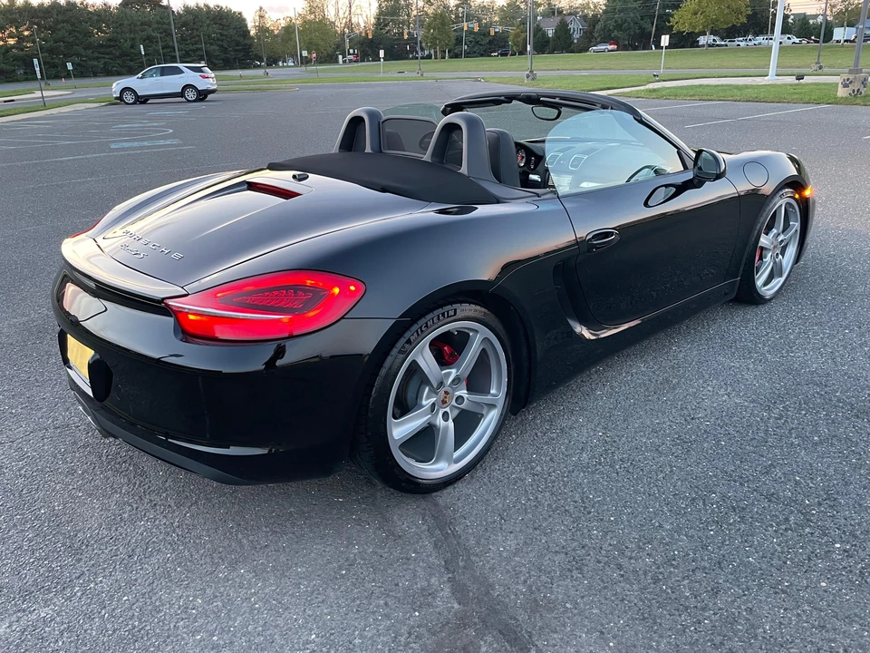 2014 Porsche 981 Boxster S - Image 16 of 31