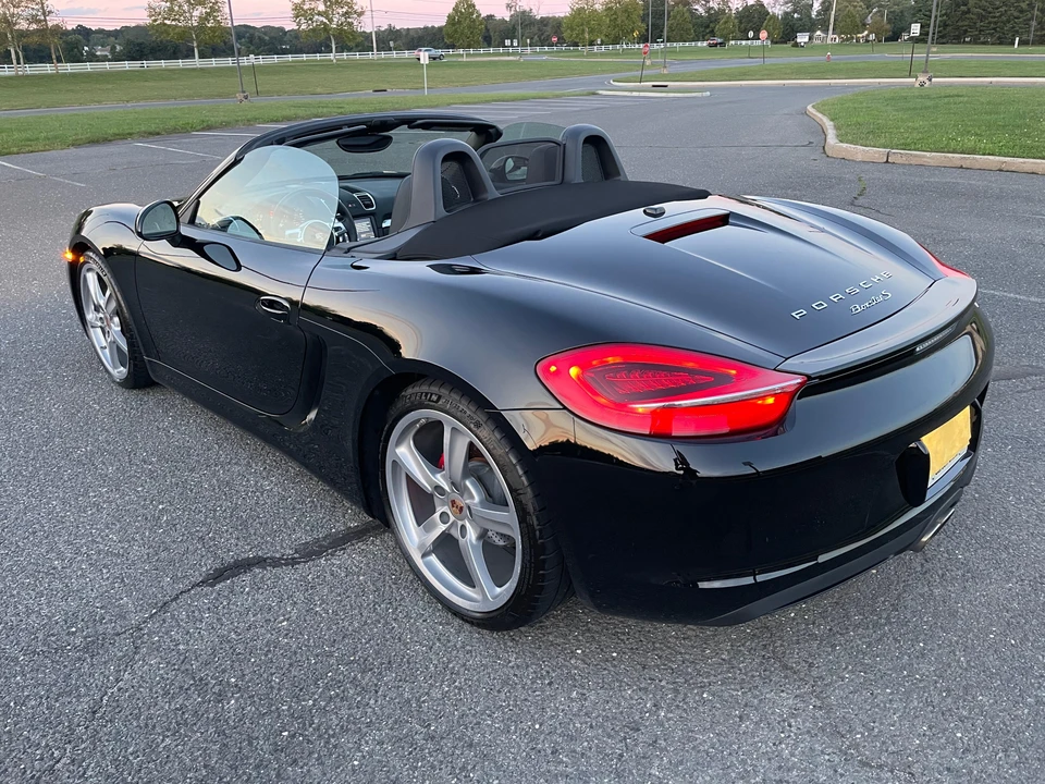 2014 Porsche 981 Boxster S - Image 14 of 31