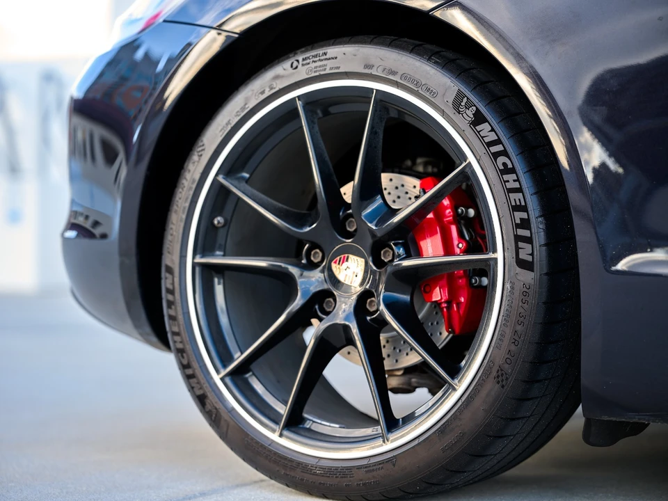 2014 Porsche 981 Boxster S - Image 15 of 31