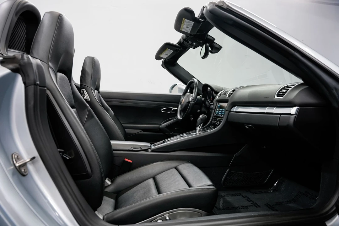2014 Porsche 981 Boxster S - Image 24 of 31
