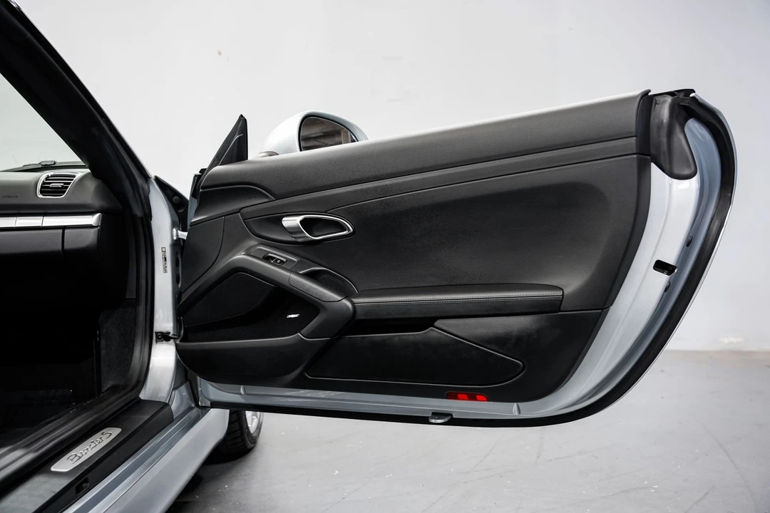 2014 Porsche 981 Boxster S - Image 21 of 31