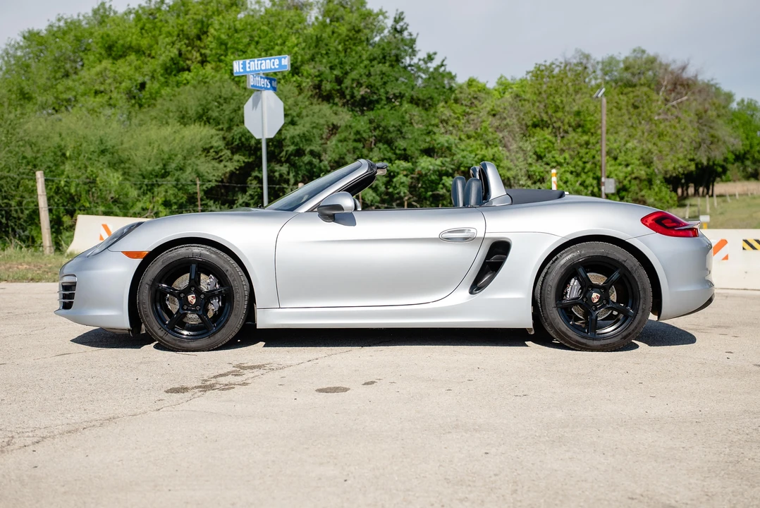 2014 Porsche 981 Boxster - Image 8 of 31
