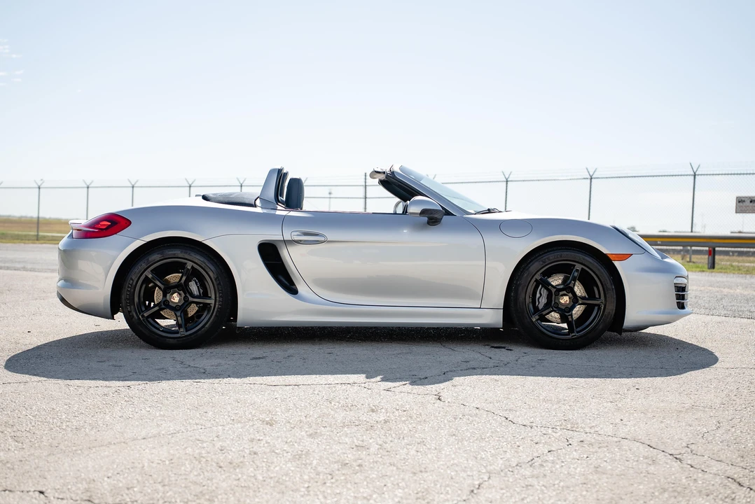 2014 Porsche 981 Boxster - Image 14 of 31