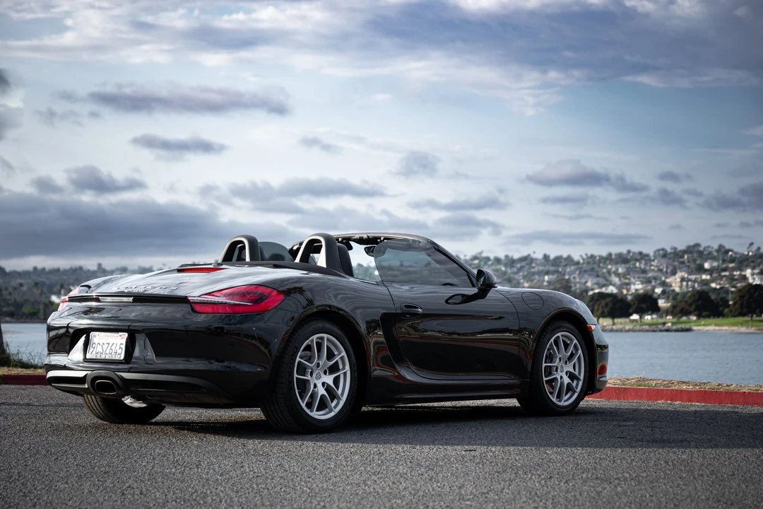 2014 Porsche 981 Boxster - Image 24 of 31