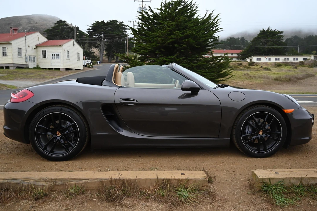 2014 Porsche 981 Boxster - Image 13 of 31