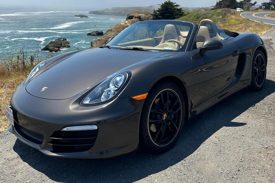 2014 Porsche 981 Boxster - Image 9 of 31